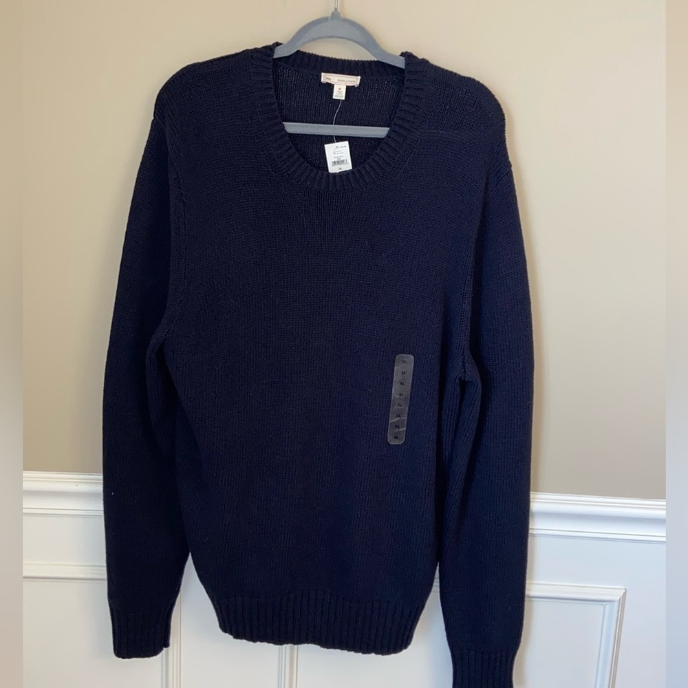 NWT Men’s Solid Navy Sweater by Gap‎ - XL